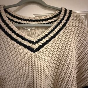 Elegant V-Neck Sweater in Cream and Black